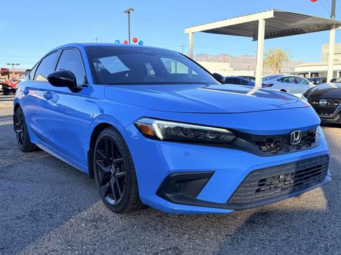 Used 2022 Honda Civic Sport image 4