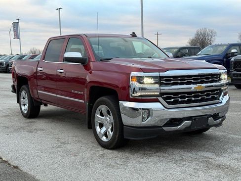 Used 2018 Chevrolet Silverado 1500 LTZ w/ Sport Package image 8
