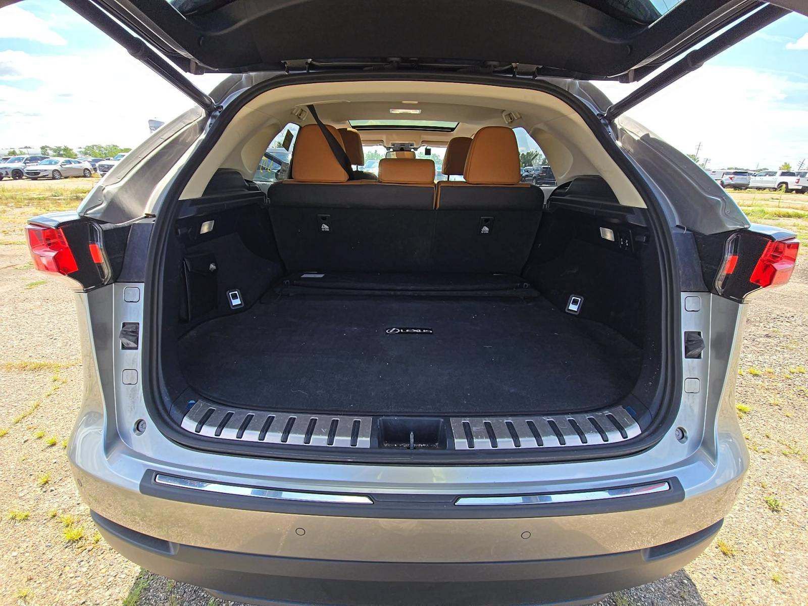 Used 2020 Lexus NX 300 AWD w/ Luxury Package image 11