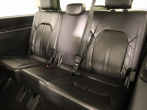 Used 2021 Ford Expedition Platinum image 14