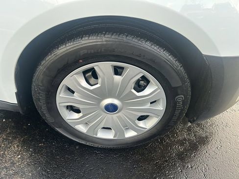 Used 2023 Ford Transit Connect XL image 12