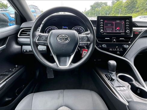 Certified 2024 Toyota Camry LE FWD image 17