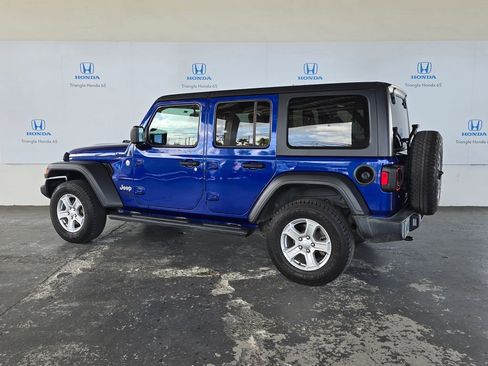 Used 2019 Jeep Wrangler Unlimited Sport S AWD/4WD image 4