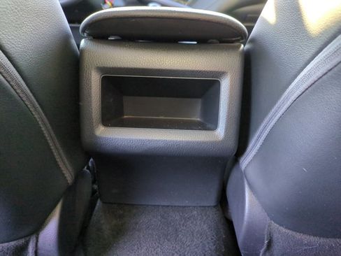 Used 2022 Toyota Camry SE w/ Carpet Mat Package (TMS) FWD image 16