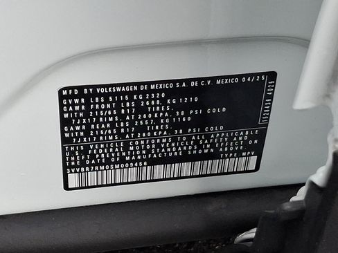 Used 2025 Volkswagen Tiguan S AWD/4WD image 26