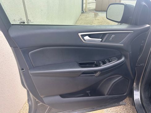 Used 2020 Ford Edge SEL w/ Convenience Package FWD image 8