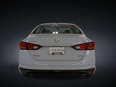New 2026 Nissan Altima 2.5 SR AWD/4WD image 5