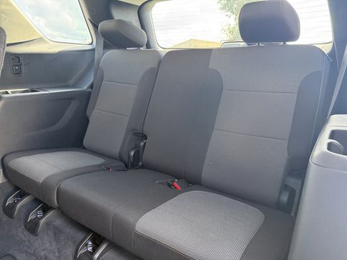 Used 2021 Chevrolet Traverse LS w/ LPO, Floor Liner Package FWD image 16