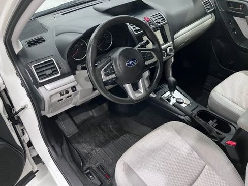 Used 2017 Subaru Forester 2.5i w/ Alloy Wheel Package image 25