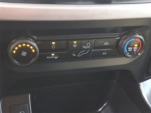 Used 2023 Ford F150 XLT image 15