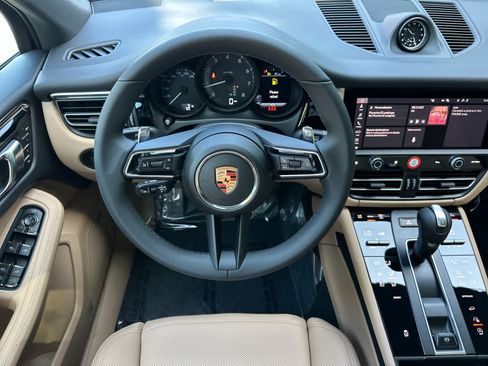 New 2026 Porsche Macan AWD/4WD image 15