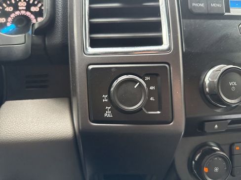 Used 2015 Ford F150 XLT w/ Equipment Group 301A Mid image 32