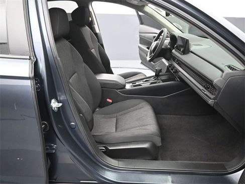 Used 2024 Honda Accord LX image 37