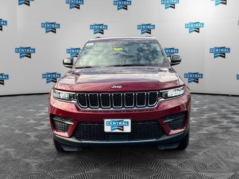 New 2025 Jeep Grand Cherokee Laredo X w/ Luxury Tech Group I image 8