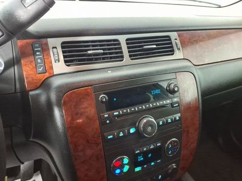 Used 2012 Chevrolet Tahoe LT w/ Luxury Package image 20