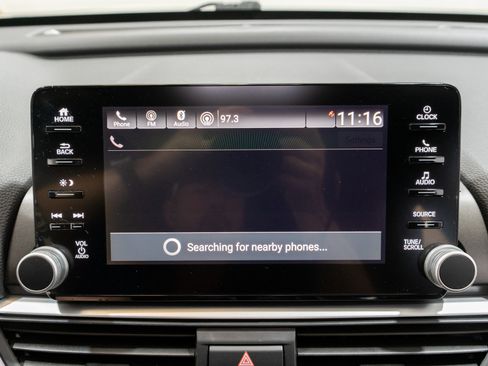 Used 2018 Honda Accord Sport image 16