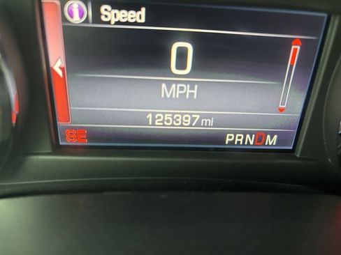 Used 2015 GMC Sierra 1500 SLE w/ SLE Value Package image 17