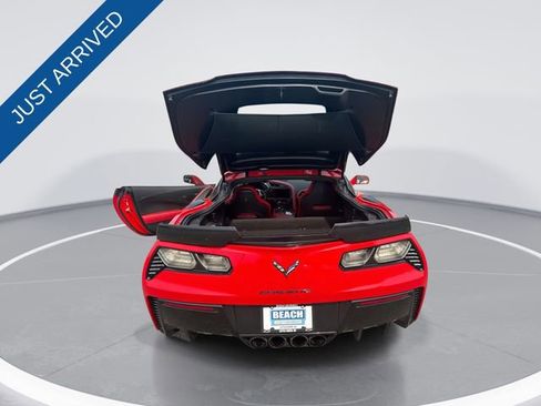 Used 2016 Chevrolet Corvette Z06 w/ 3LZ Preferred Equipment Group image 25