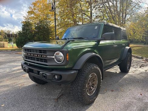 Used 2023 Ford Bronco Black Diamond image 5