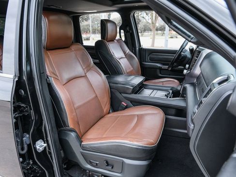 Used 2019 RAM 2500 Limited AWD/4WD image 39