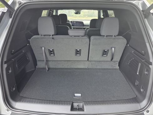 New 2026 Chevrolet Traverse LT w/ Midnight/Sport Edition image 10