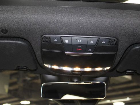 Used 2022 Mercedes-Benz GLC 300 4MATIC image 41