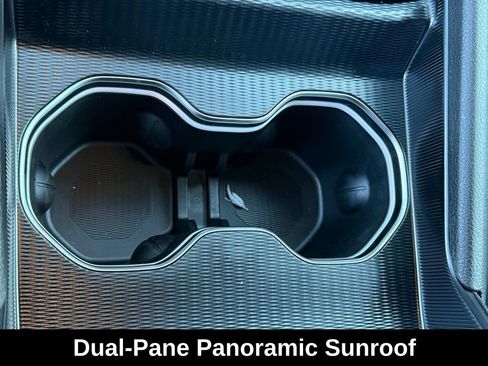 New 2026 Jeep Grand Cherokee Limited Reserve image 16