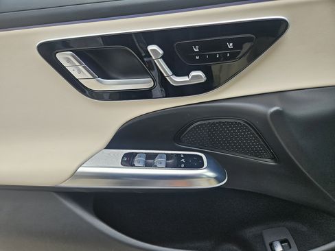 Certified 2025 Mercedes-Benz E 350 Sedan image 21