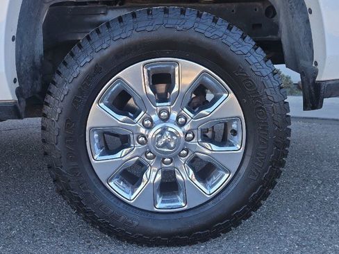 Used 2019 RAM 2500 Limited image 29