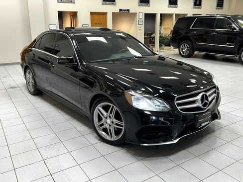 Used 2014 Mercedes-Benz E 350 4MATIC Sedan image 63