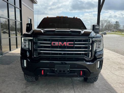 Used 2020 GMC Sierra 2500 AT4 w/ AT4 Premium Package image 8