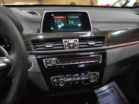Used 2019 BMW X1 xDrive28i w/ M Sport Package AWD/4WD image 19