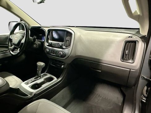 Used 2019 Chevrolet Colorado LT w/ LT Convenience Package image 25
