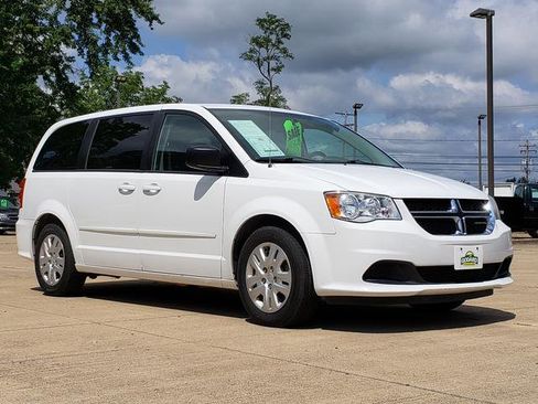 Used 2015 Dodge Grand Caravan SE w/ Quick Order Package 29E SE image 8