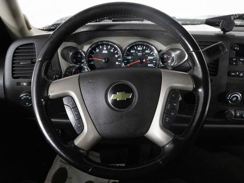 Used 2013 Chevrolet Silverado 2500 LT w/ Interior Plus Package image 21