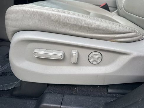 Used 2018 Honda Odyssey EX-L image 25
