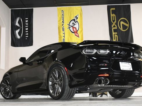 Used 2023 Chevrolet Camaro ZL1 image 86