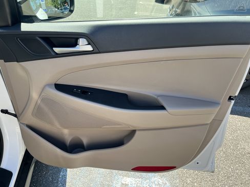 Used 2019 Hyundai Tucson SEL FWD image 31