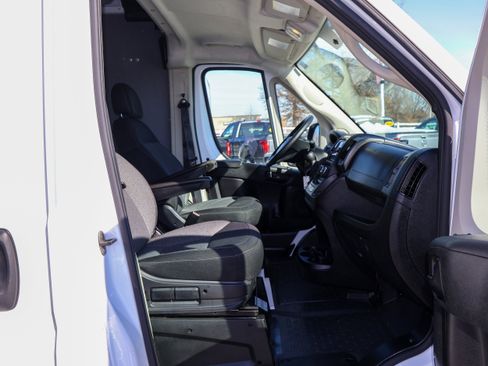 Used 2021 RAM ProMaster 2500 image 22