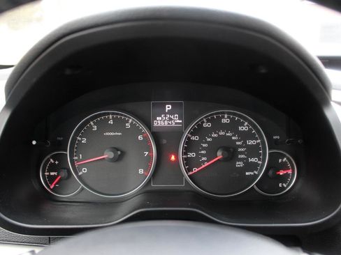 Used 2013 Subaru Legacy 2.5i Premium image 22