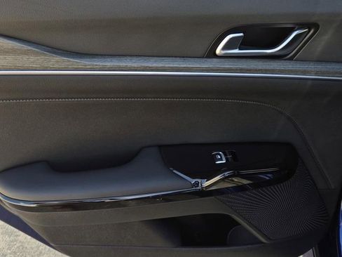 Certified 2025 Kia K5 EX FWD image 11