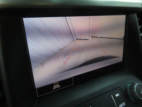 Used 2023 GMC Acadia SLT w/ Elevation Edition FWD image 18