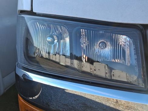 New 2024 Chevrolet Express 3500 w/ Power Convenience Package RWD image 3