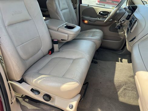 Used 2003 Ford F150 Lariat AWD/4WD image 16