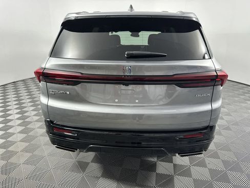 Used 2025 Buick Enclave Sport Touring image 7