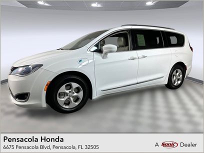 Used 2018 Chrysler Pacifica Touring-L