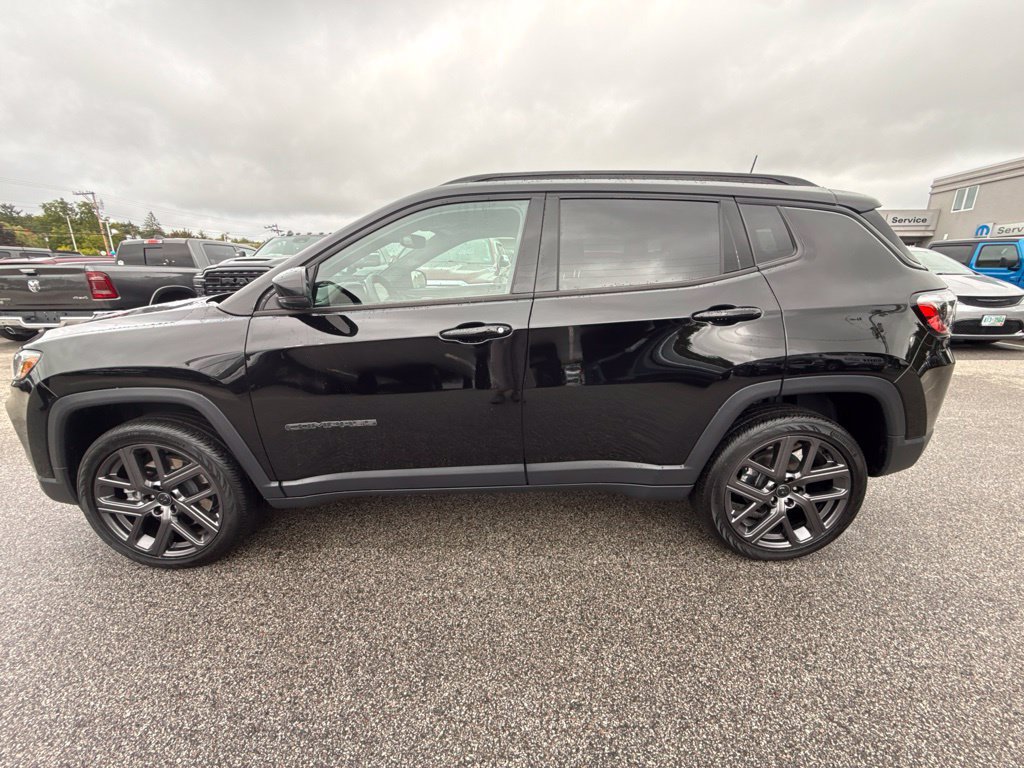Certified 2026 Jeep Compass Limited AWD/4WD image 2