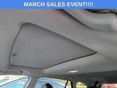 Used 2022 Subaru Outback Limited image 9