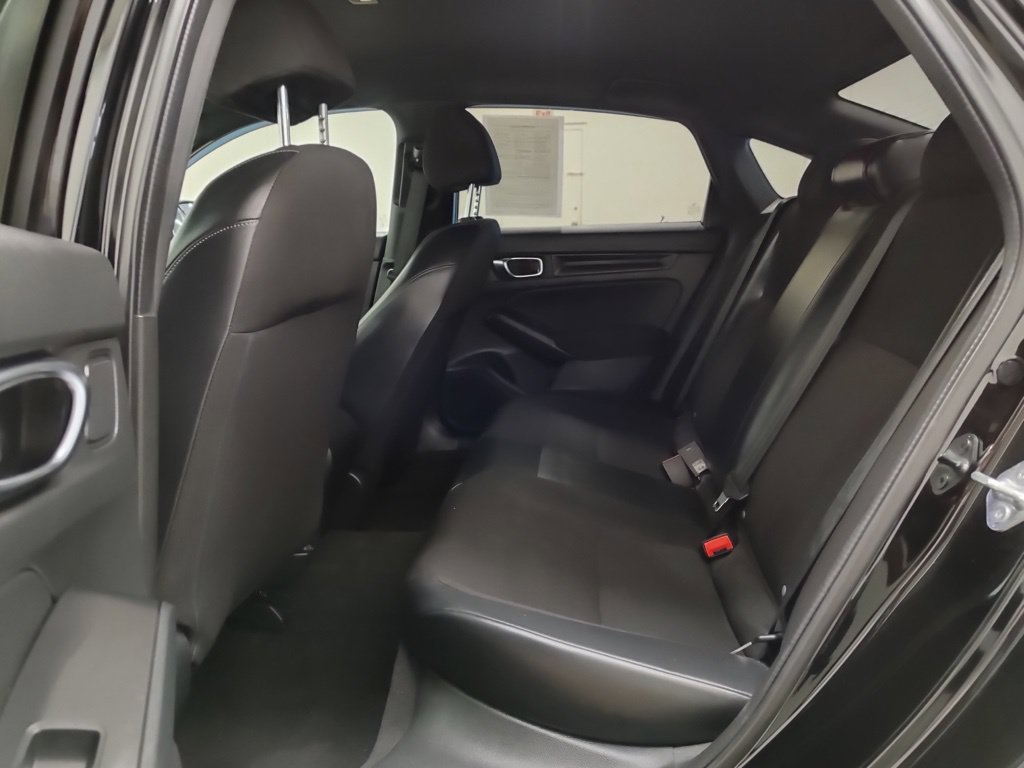 Used 2023 Honda Civic Sport image 19
