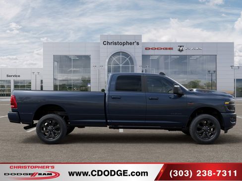 New 2026 RAM 3500 Laramie AWD/4WD image 21